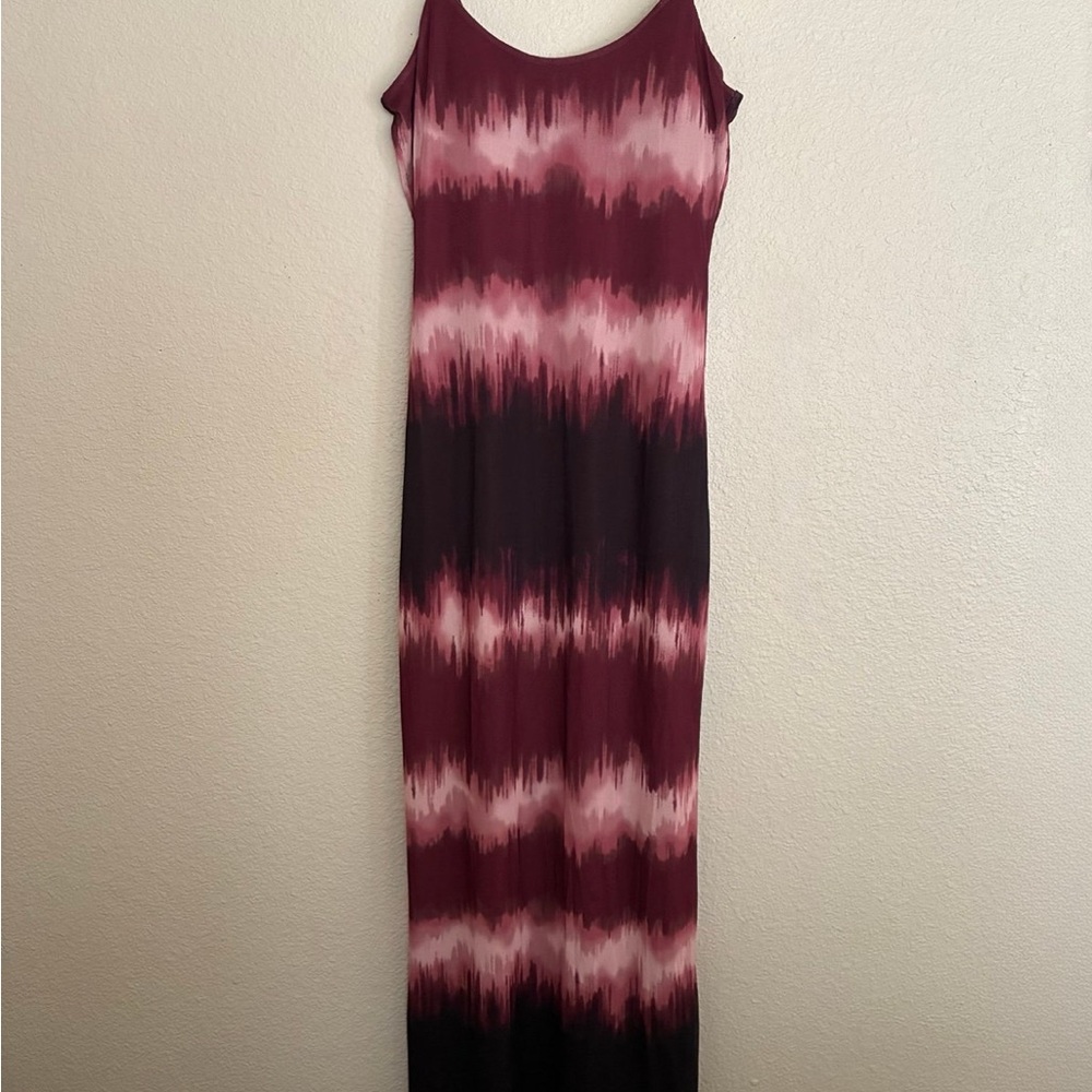 No Boundaries Maroon & Pink Tie-Dye Maxi Dress - Size S (4–6)